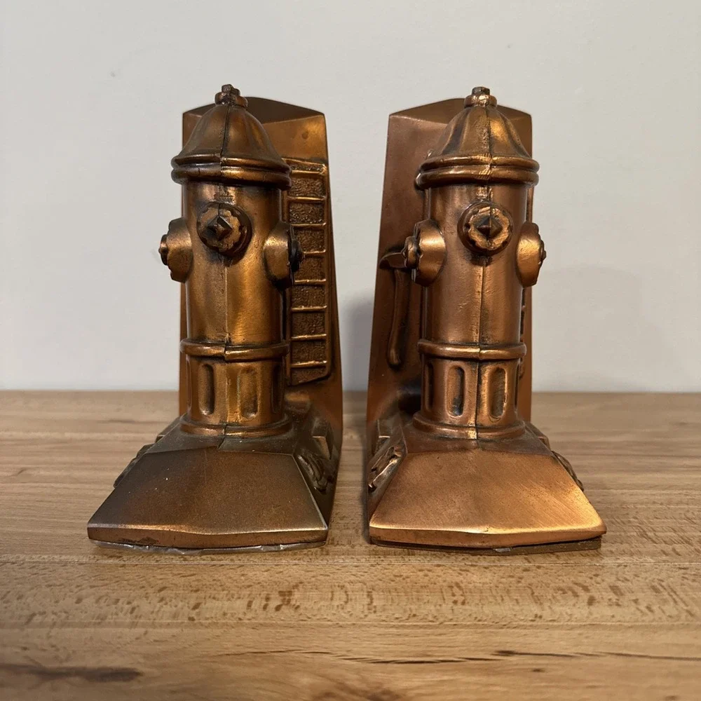Vintage Pair Fire Hydrant Fireman Metal Bookends Copper Finish 7.5 inch Tall